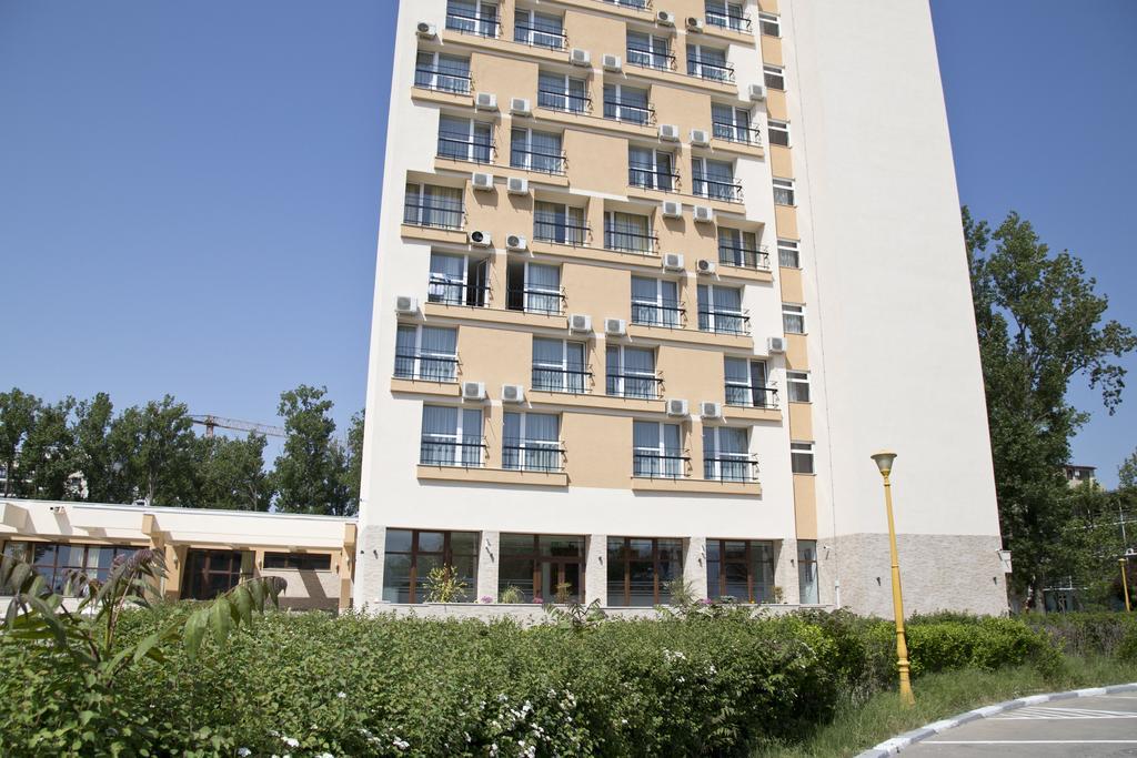 Grand Astoria 3* Mamaia